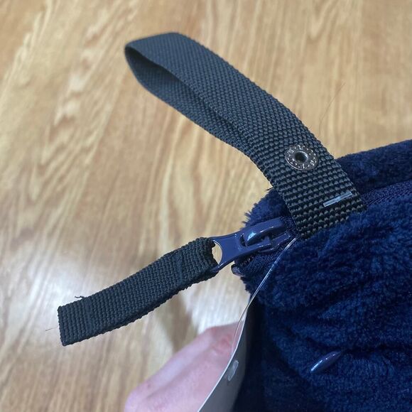 Class of 2020 Petroleum Engineering Colorado School of Mines Blanket Navy - Picture 4 of 7